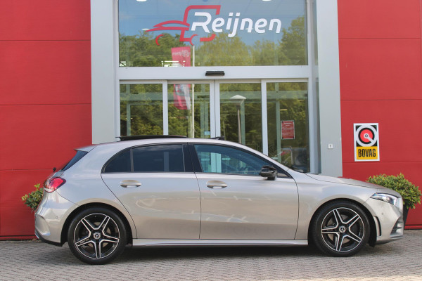 Mercedes-Benz A-Klasse 220 190PK AUTOMAAT BUSINESS SOLUTION AMG | PANORAMA SCHUIF/KANTEL DAK | SFEER VERLICHTING VOOR + ACHTER | STOEL VERWARMING OP BEIDE VOORSTOELEN | MULTIBEAM LED KOPLAMPEN | ACHTERUITRIJ CAMERA | APPLE CARPLAY/ANDROID AUTO | NAVIGATIE | CRUISE CONTROL | NIGHT PAKKET | VERKEERSLICHTEN WEERGAVE | 17" LICHTMETALEN VELGEN AMG | HEMELBEKLEDING ZWART | MBUX MULTIMEDIA SYSTEEM | SPORTSTOELEN | PARKEERSENSOREN VOOR + ACHTER | DRAADLOZE TELEFOONLADER |