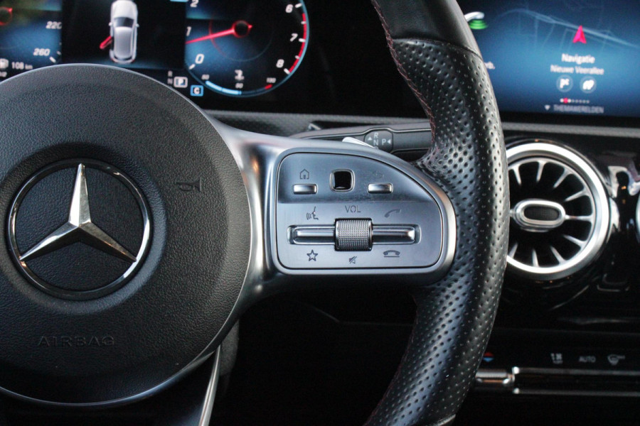 Mercedes-Benz A-Klasse 220 190PK AUTOMAAT BUSINESS SOLUTION AMG | PANORAMA SCHUIF/KANTEL DAK | SFEER VERLICHTING VOOR + ACHTER | STOEL VERWARMING OP BEIDE VOORSTOELEN | MULTIBEAM LED KOPLAMPEN | ACHTERUITRIJ CAMERA | APPLE CARPLAY/ANDROID AUTO | NAVIGATIE | CRUISE CONTROL | NIGHT PAKKET | VERKEERSLICHTEN WEERGAVE | 17" LICHTMETALEN VELGEN AMG | HEMELBEKLEDING ZWART | MBUX MULTIMEDIA SYSTEEM | SPORTSTOELEN | PARKEERSENSOREN VOOR + ACHTER | DRAADLOZE TELEFOONLADER |