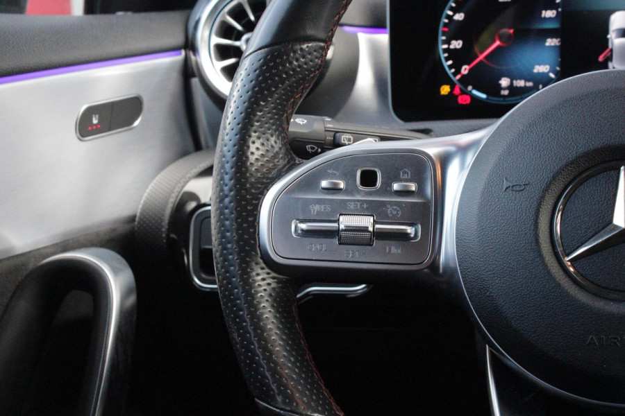 Mercedes-Benz A-Klasse 220 190PK AUTOMAAT BUSINESS SOLUTION AMG | PANORAMA SCHUIF/KANTEL DAK | SFEER VERLICHTING VOOR + ACHTER | STOEL VERWARMING OP BEIDE VOORSTOELEN | MULTIBEAM LED KOPLAMPEN | ACHTERUITRIJ CAMERA | APPLE CARPLAY/ANDROID AUTO | NAVIGATIE | CRUISE CONTROL | NIGHT PAKKET | VERKEERSLICHTEN WEERGAVE | 17" LICHTMETALEN VELGEN AMG | HEMELBEKLEDING ZWART | MBUX MULTIMEDIA SYSTEEM | SPORTSTOELEN | PARKEERSENSOREN VOOR + ACHTER | DRAADLOZE TELEFOONLADER |