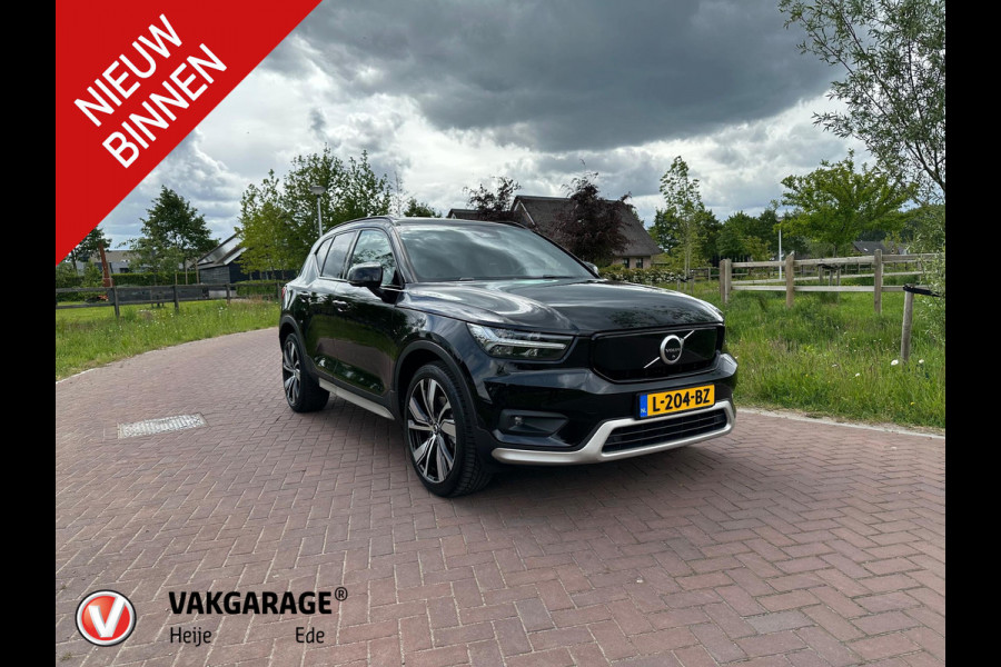 Volvo XC40 Recharge P8 AWD R-Design | Panoramadak | Camera | Warmtepomp | NL-Auto |