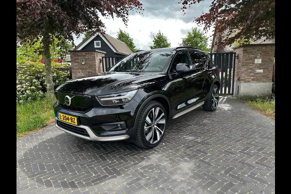 Volvo XC40 Recharge P8 AWD R-Design | Panoramadak | Camera | Warmtepomp | NL-Auto |