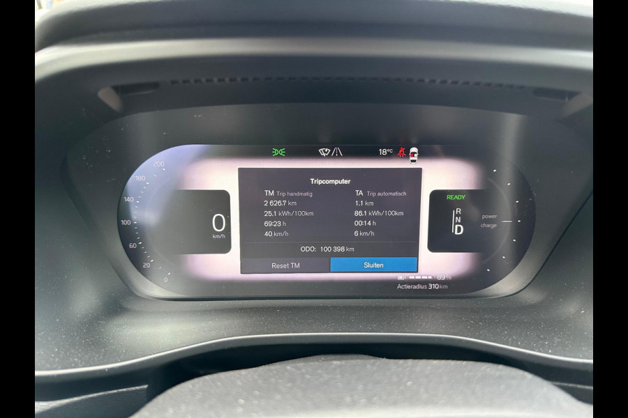 Volvo XC40 Recharge P8 AWD R-Design | Panoramadak | Camera | Warmtepomp | NL-Auto |