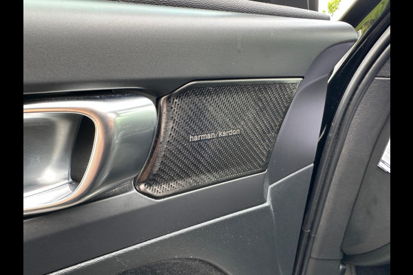 Volvo XC40 Recharge P8 AWD R-Design | Panoramadak | Camera | Warmtepomp | NL-Auto |