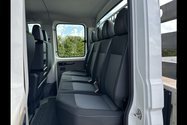 Volkswagen Crafter 35 2.0 TDI 141 PK / 1e EIG. / PICK UP / DUBBELE CABINE / 3 TONS TREKHAAK / 7 PERSOONS / AIRCO / CRUISE