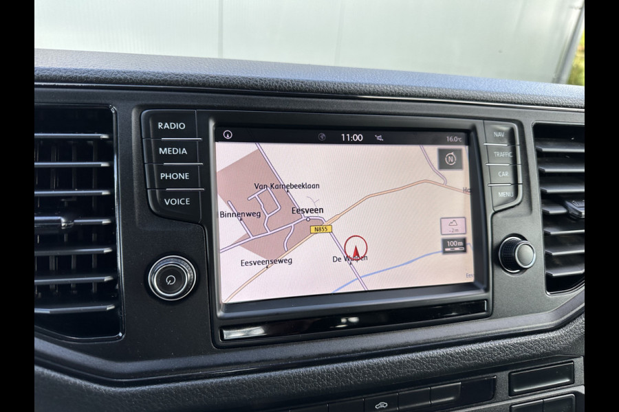 Volkswagen Crafter 35 2.0 TDI 141 PK / 1e EIG. / PICK UP / DUBBELE CABINE / 3 TONS TREKHAAK / 7 PERSOONS / AIRCO / CRUISE