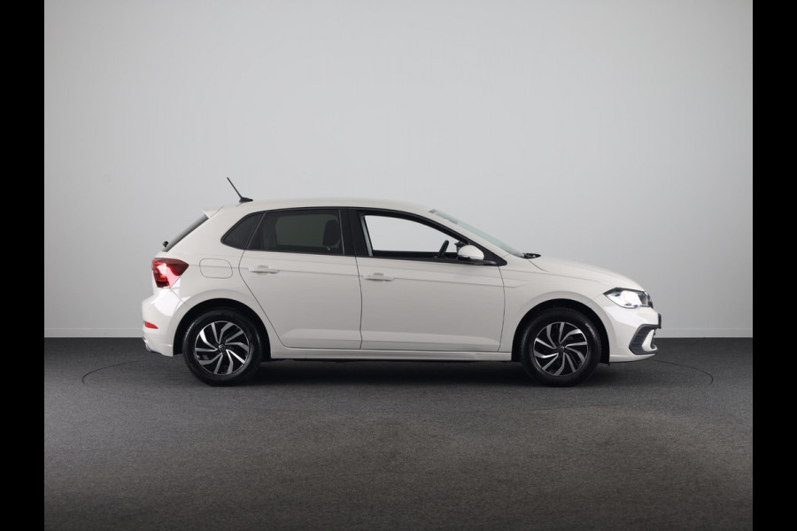 Volkswagen Polo 1.0 TSI Life Edition | Camera | Navigatie | Spiegelpakket | Apple Carplay & Android Auto |