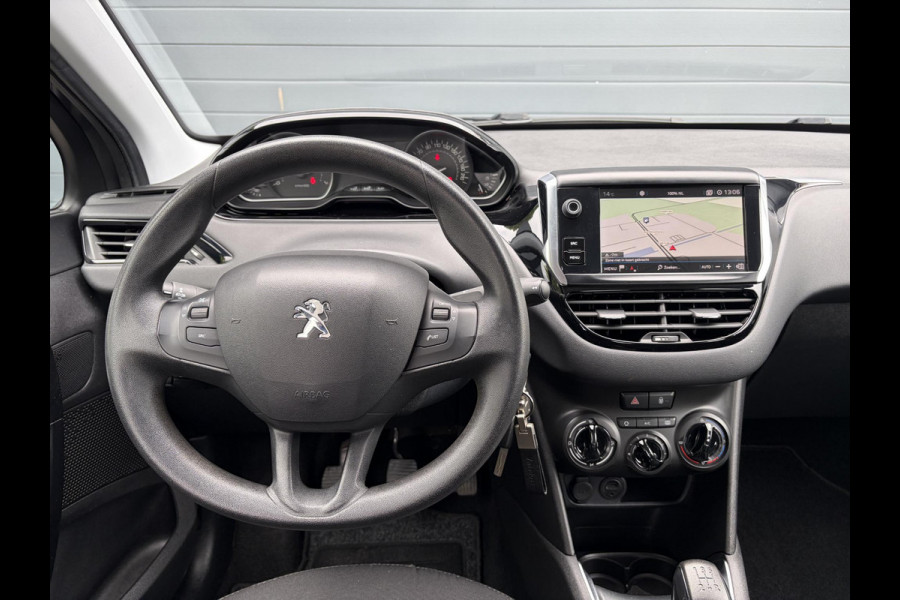 Peugeot 208 1.2 PureTech Blue Lion 2e Eigenaar,5 Deurs,Navi,Airco,Cruise,Pdc,Carplay,N.A.P,Weinig km,Zeer Zuinig,Apk tot 07-2027