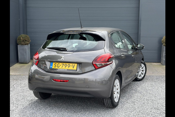 Peugeot 208 1.2 PureTech Blue Lion 2e Eigenaar,5 Deurs,Navi,Airco,Cruise,Pdc,Carplay,N.A.P,Weinig km,Zeer Zuinig,Apk tot 07-2027