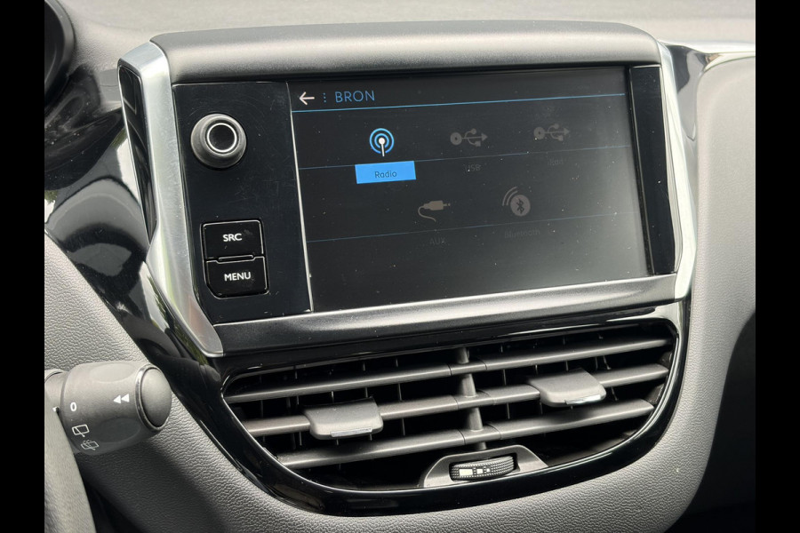 Peugeot 208 1.2 PureTech Blue Lion 2e Eigenaar,5 Deurs,Navi,Airco,Cruise,Pdc,Carplay,N.A.P,Weinig km,Zeer Zuinig,Apk tot 07-2027