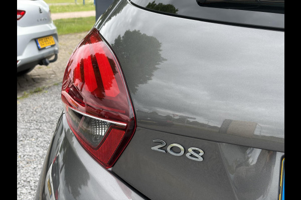 Peugeot 208 1.2 PureTech Blue Lion 2e Eigenaar,5 Deurs,Navi,Airco,Cruise,Pdc,Carplay,N.A.P,Weinig km,Zeer Zuinig,Apk tot 07-2027