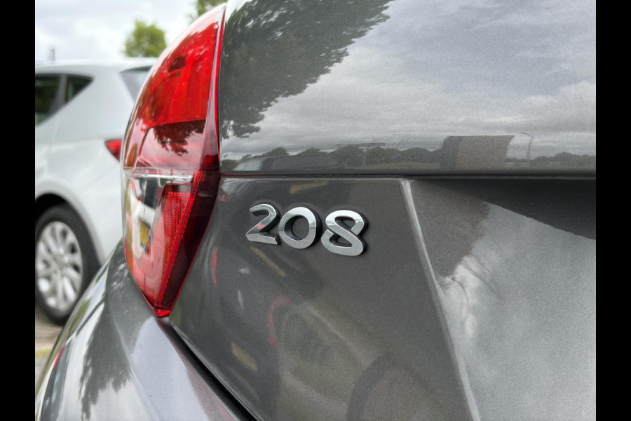 Peugeot 208 1.2 PureTech Blue Lion 2e Eigenaar,5 Deurs,Navi,Airco,Cruise,Pdc,Carplay,N.A.P,Weinig km,Zeer Zuinig,Apk tot 07-2027