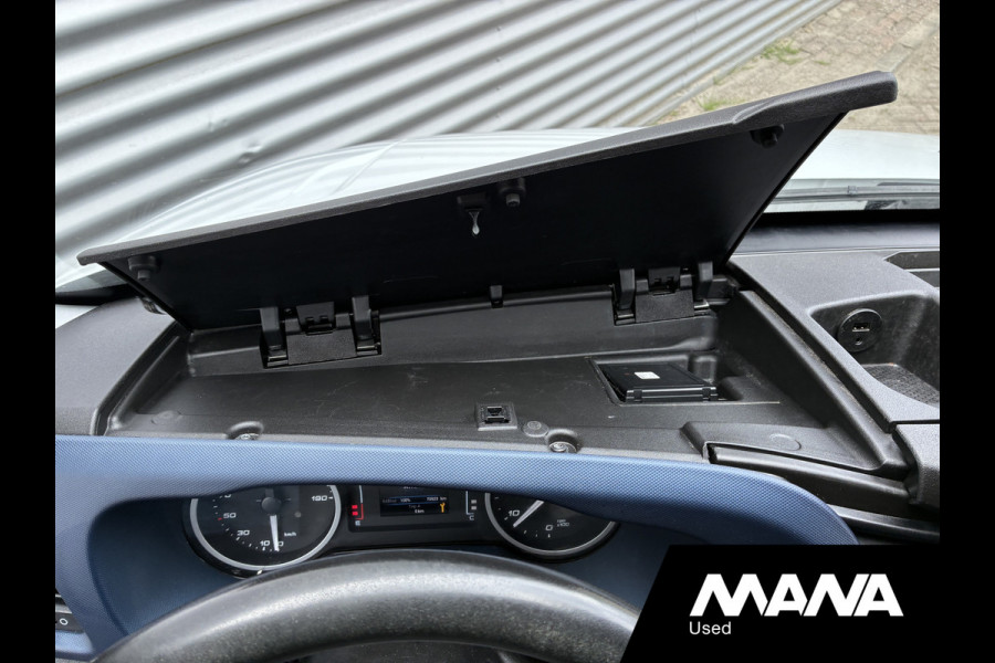 Iveco Daily 35 180pk 3.0L L2LH2 Hi-Matic Automaat Imperiaal Trekhaak Cruise Camera Climate Control