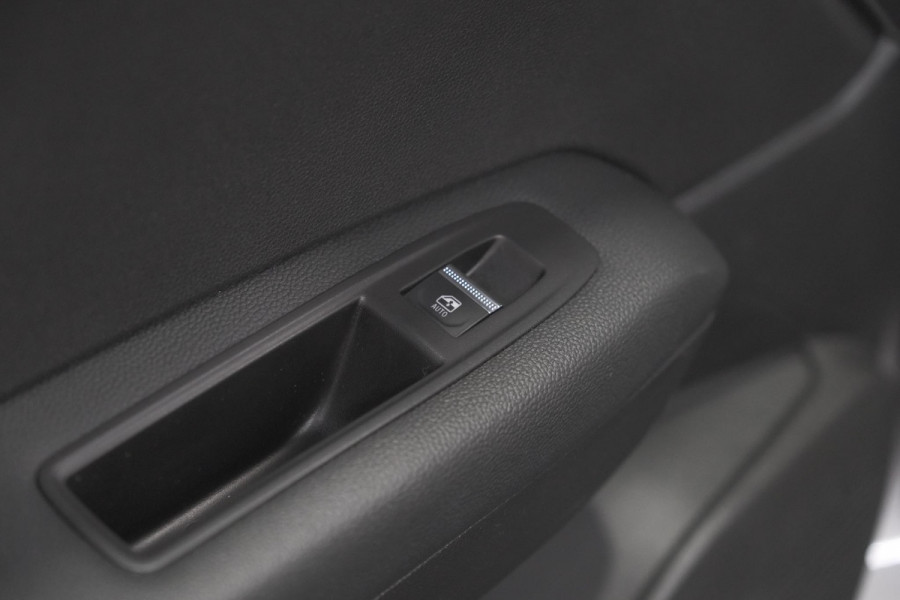 Renault Captur 1.6 E-Tech Full Hybrid 145 Techno | Camera | Navigatie | Apple Carplay | Parkeersensoren