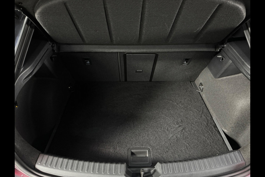 CUPRA Leon 1.5 eTSI VZ Performance PANO|TREKHAAK|SENNHEISER|AMBIENT|ACC|19 INCH
