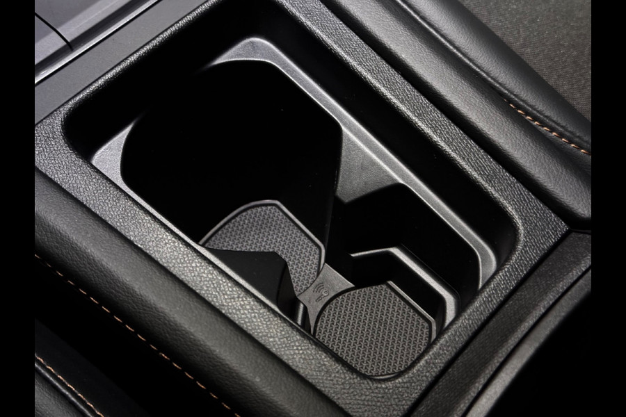 CUPRA Leon 1.5 eTSI VZ Performance PANO|TREKHAAK|SENNHEISER|AMBIENT|ACC|19 INCH
