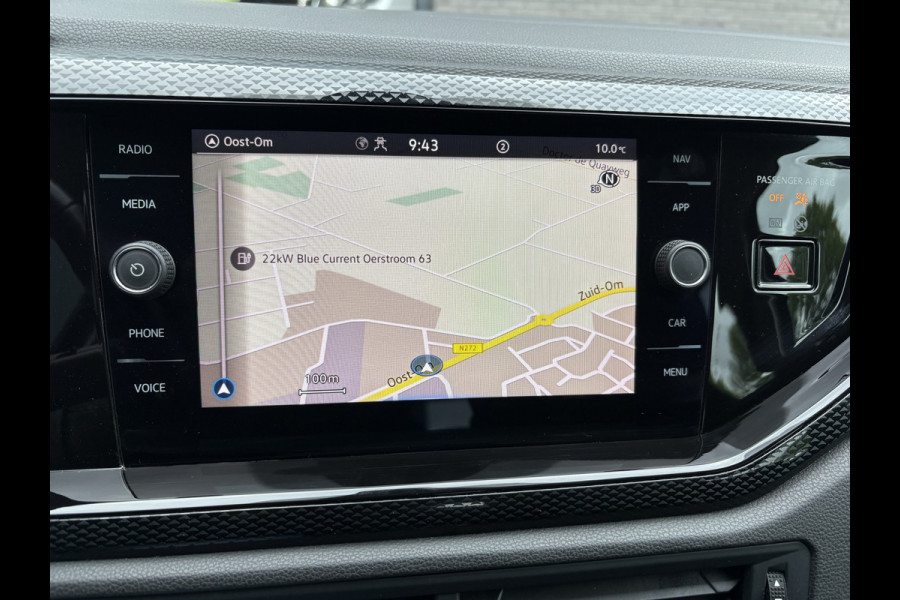 Volkswagen Polo 1.0 TSI Life Airco -  Apple carplay - Navigatie - Cruise control - Bluetooth - Led verlichting - Licht metalen velgen 15 inch - Radio - Stuur multifunctioneel - Elektrische ramen - Start/stop systeem - Stuur leder