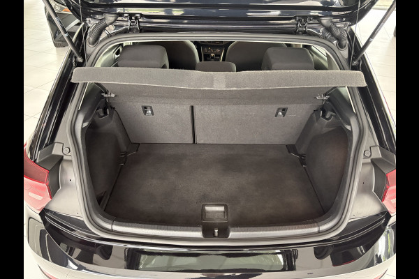 Volkswagen Polo 1.0 TSI Life Airco -  Apple carplay - Navigatie - Cruise control - Bluetooth - Led verlichting - Licht metalen velgen 15 inch - Radio - Stuur multifunctioneel - Elektrische ramen - Start/stop systeem - Stuur leder