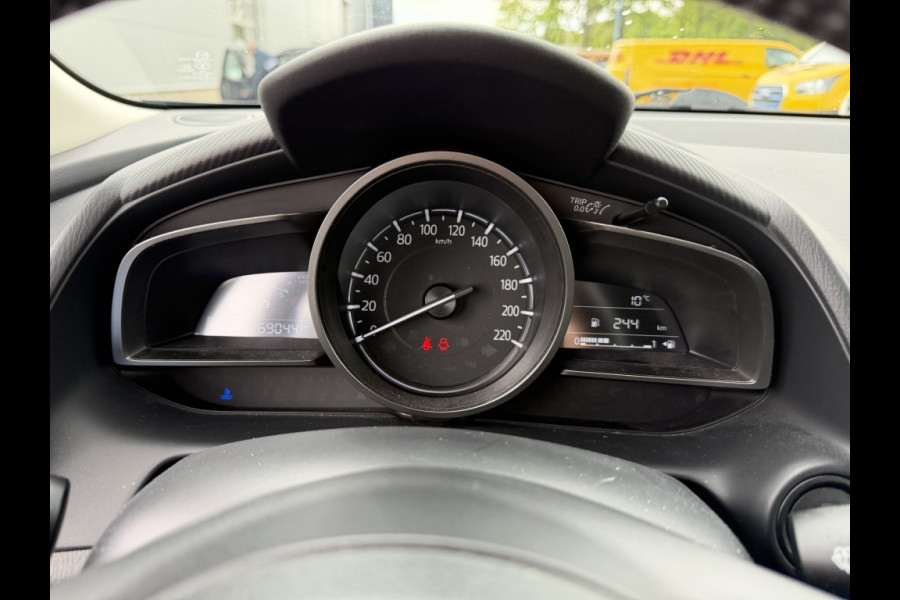 Mazda CX-3 2.0ltr, 120pk, Dyn. Automaat / Stoelverw / Navi
