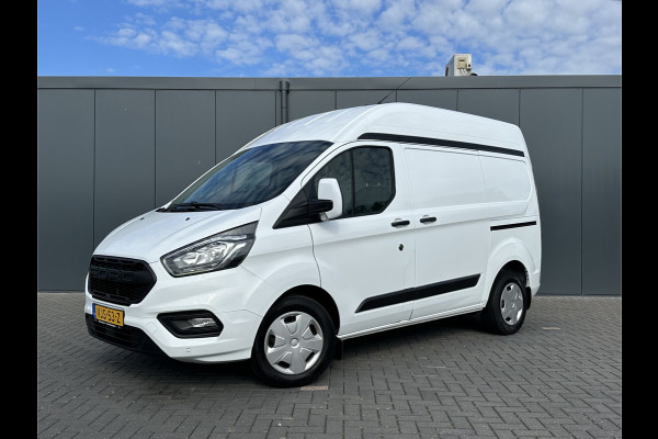 Ford Transit Custom 2.0 TDCI 130 PK AUTOMAAT / L1H2 / 1e EIG. / TREKHAAK / CAMERA / AIRCO / CRUISE / CARPLAY