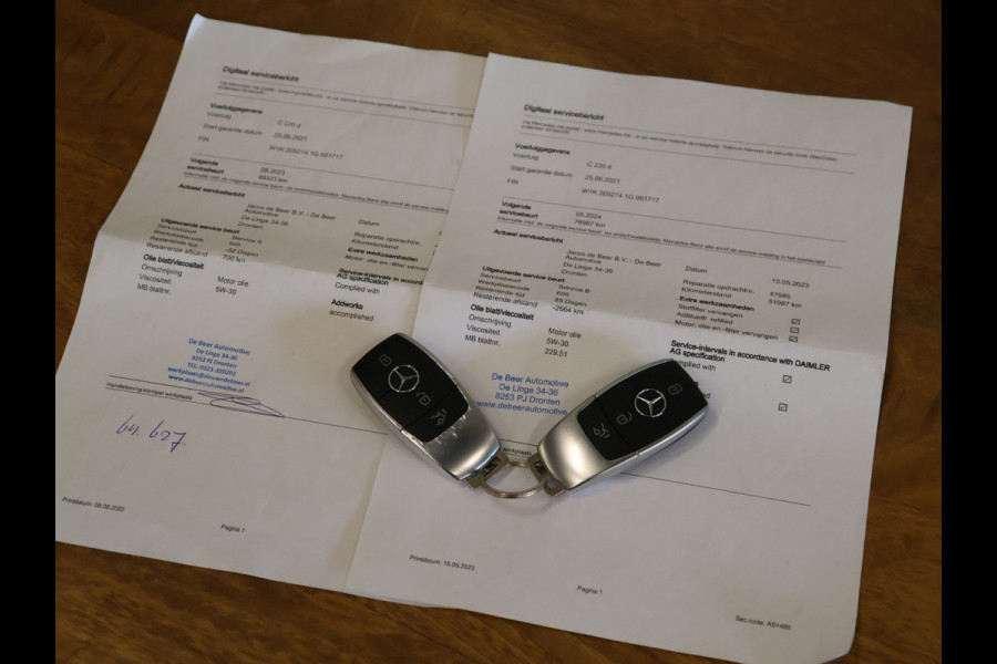 Mercedes-Benz C-Klasse Estate 220 d Premium Plus AMG Line [ELEKTRISCH VERSTELBARE STOELEN, SFEERVERLICHTING, ADAPTIVE CRUISE CONTROL, STOELVERWARMING, CAMERA, PDC 360, DIGITAL DASH, BLUETOOTH, CLIMATE, NIEUWSTAAT]