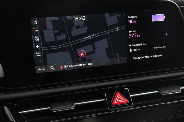 Kia Niro EV DynamicPlusLine 64.8 kWh Navigatie Half Leder Schuif-kantel dak Electrisch bedienbare achterklep DAB Led Camera Extra Getint Glas Lichtmetalen Velgen