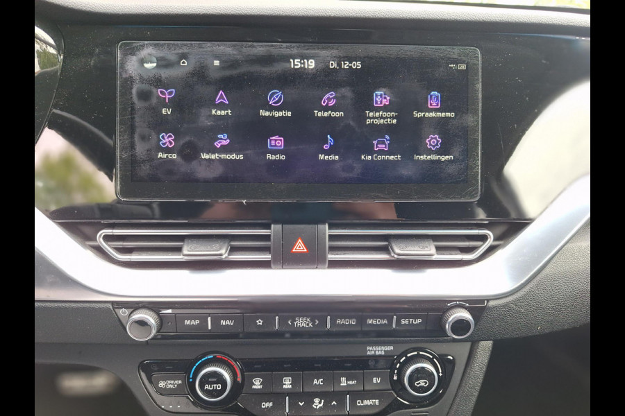 Kia e-Niro DynamicLinePlus 64 kWh | SOH: nnb | Leder | Adaptive CC | Climate | Navi | Stoel-en Stuurverwarming |