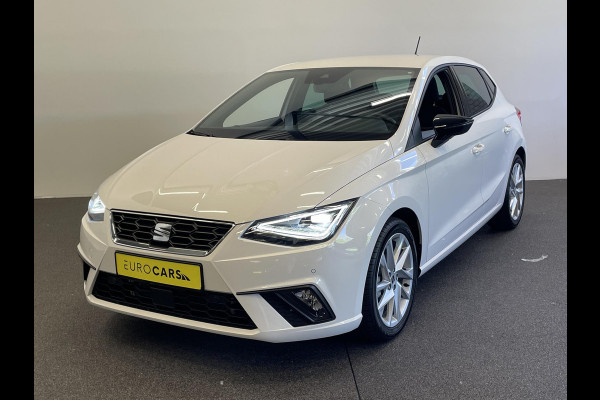 Seat Ibiza 1.0 110pk TSI DSG FR | DEMO ! | Climate control Cruise control LED Voorstoelen verwarmd Parkeersensoren Navigatie Apple Carplay/ Android Auto