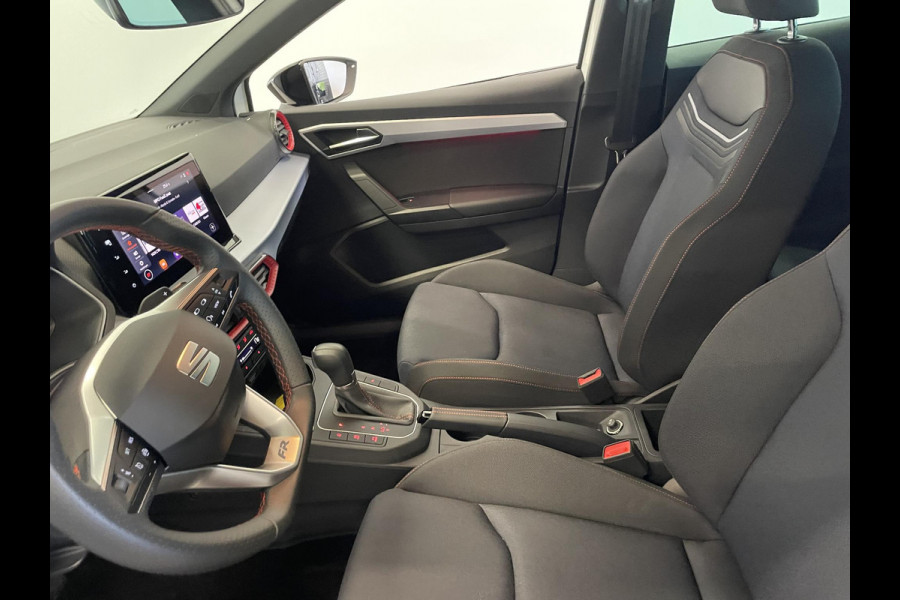 Seat Ibiza 1.0 110pk TSI DSG FR | DEMO ! | Climate control Cruise control LED Voorstoelen verwarmd Parkeersensoren Navigatie Apple Carplay/ Android Auto