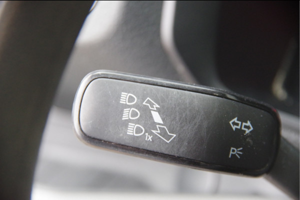 MAN TGE 3.140 35 2.0 L3H3(L2H2) 140PK AUT. LED, TREKHAAK, LEDER, CAMERA, NAVI, CRUISE, AIRCO, PARKEERSENSOREN, NL AUTO, NAP