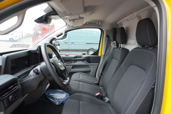 Ford E-Transit Cust. 340 L2H1 136PK Trend 65 kWh Automaat Nr. V043 | Airco | Cruise | Camera | Apple CP | Trekhaak  Laadruimte betimmering