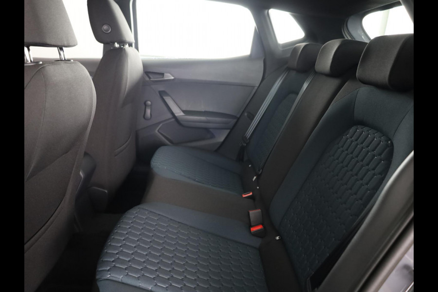 Seat Ibiza Style 1.0 EcoTSI 95 PK | Premium Lak 'Graphene Grey' | Draadloze Carplay | Park Assist | Cruise Control