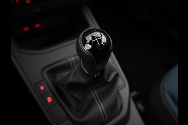 Seat Ibiza Style 1.0 EcoTSI 95 PK | Premium Lak 'Graphene Grey' | Draadloze Carplay | Park Assist | Cruise Control