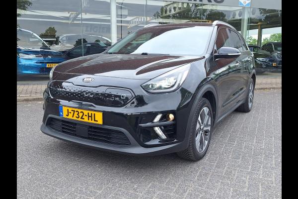 Kia e-Niro ExecutiveLine 64 kWh | SOH: nnb | Leder | 3 Fase | Warmtepomp | Blindspot | Adaptive Cc | Camera |