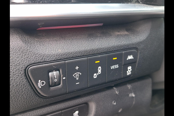 Kia e-Niro ExecutiveLine 64 kWh | SOH: nnb | Leder | 3 Fase | Warmtepomp | Blindspot | Adaptive Cc | Camera |