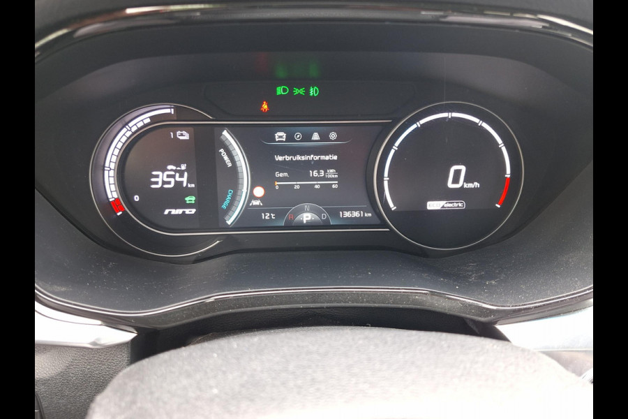Kia e-Niro ExecutiveLine 64 kWh | SOH: nnb | Leder | 3 Fase | Warmtepomp | Blindspot | Adaptive Cc | Camera |