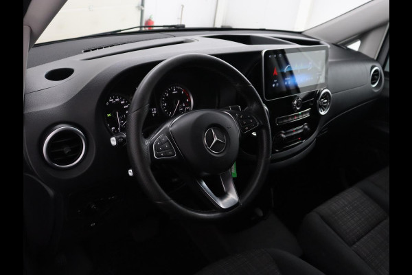 Mercedes-Benz Vito 114 CDI Extra Lang | Oprijplaat | Trekhaak | Camera | Stoelverwarming | 19'' | Cruise control | Bluetooth | Airco | 3-Persoons