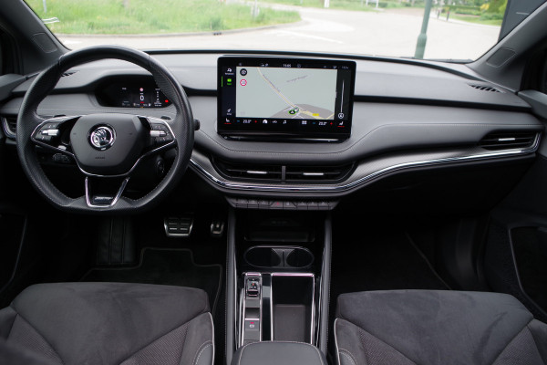 Škoda ENYAQ iV 60 Sportline 180 PK, 90% SOH, Panoramadak, Adap. Cruise Control, Stoelverwarming, Camera