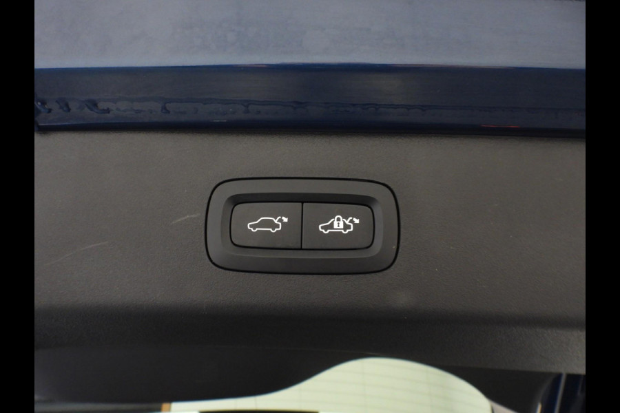 Lynk & Co 01 1.5 PHEV BlackEdition NAVI/360CAM/SCHUIFDAK/LED/20"LMV!