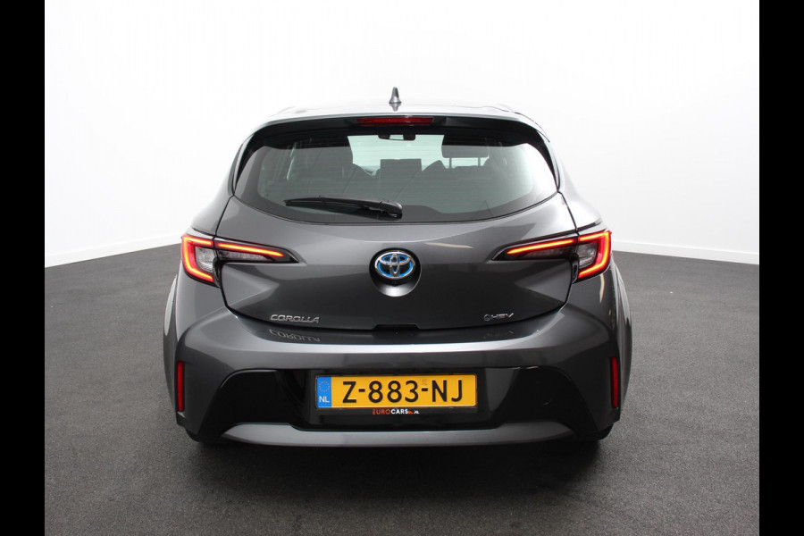 Toyota Corolla Hybrid 140pk Automaat Active Navigatie Apple Carplay/Android Auto Climate Control Cruise Control 17"Lichtmetalen velgen