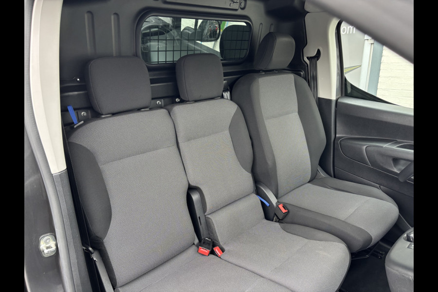 Toyota PROACE CITY 1.5 D-4D Professional Long | Marge auto | Cruise control | Blis | Trekhaak | Apple carplay |