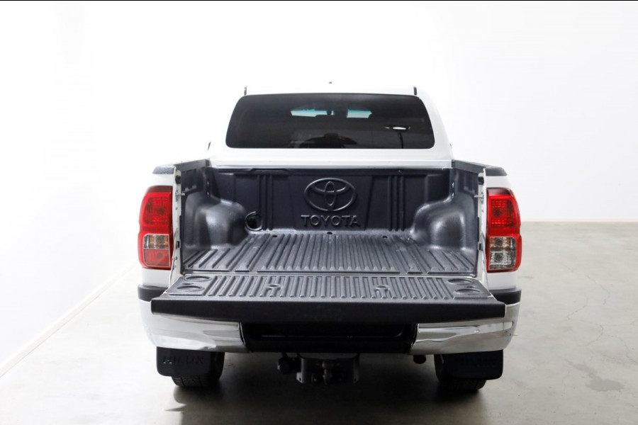 Toyota Hilux 2.4 D-4D-F 150pk E6 4WD 4x4 Double Cab Automaat 03-2020