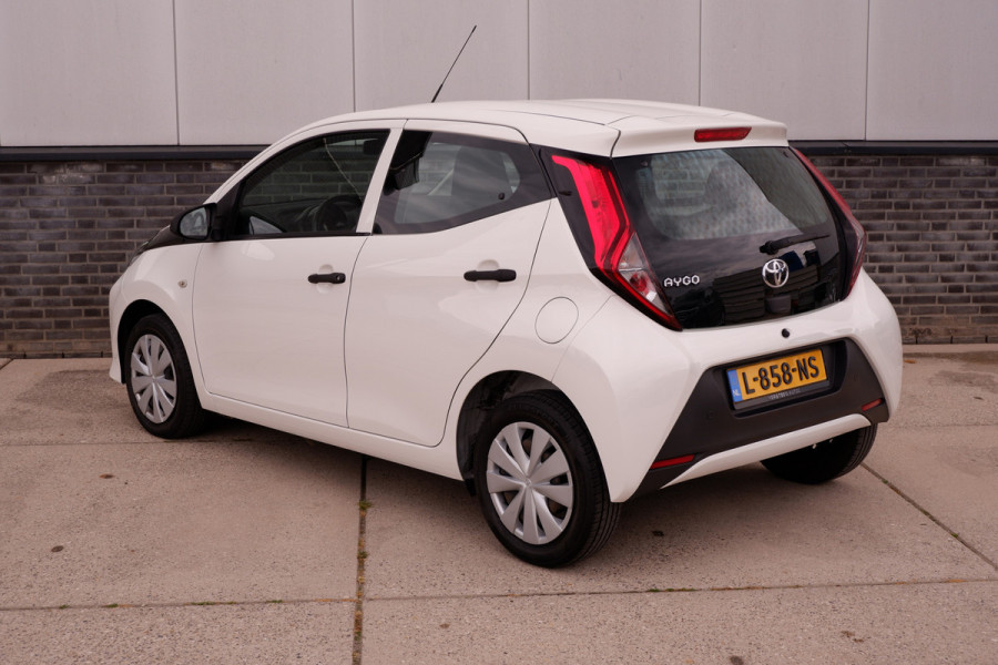 Toyota Aygo 1.0 VVT-i x-fun | Airco| Bluetooth | Elek. Ramen | 5DRS | NL/NAP