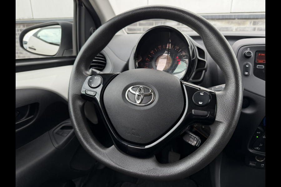 Toyota Aygo 1.0 VVT-i x-fun | Airco| Bluetooth | Elek. Ramen | 5DRS | NL/NAP