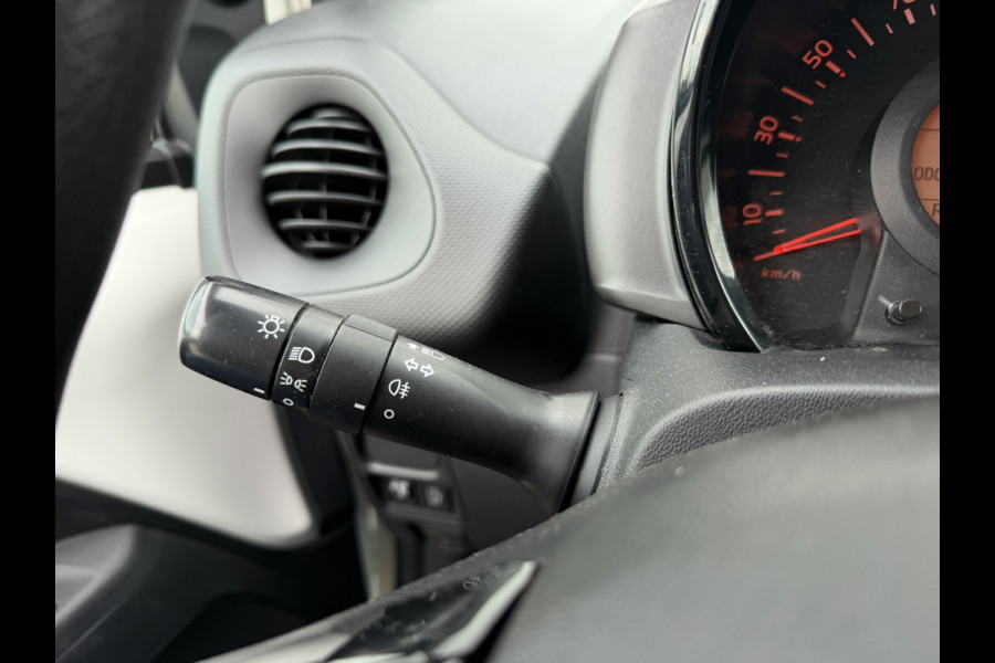 Toyota Aygo 1.0 VVT-i x-fun | Airco| Bluetooth | Elek. Ramen | 5DRS | NL/NAP