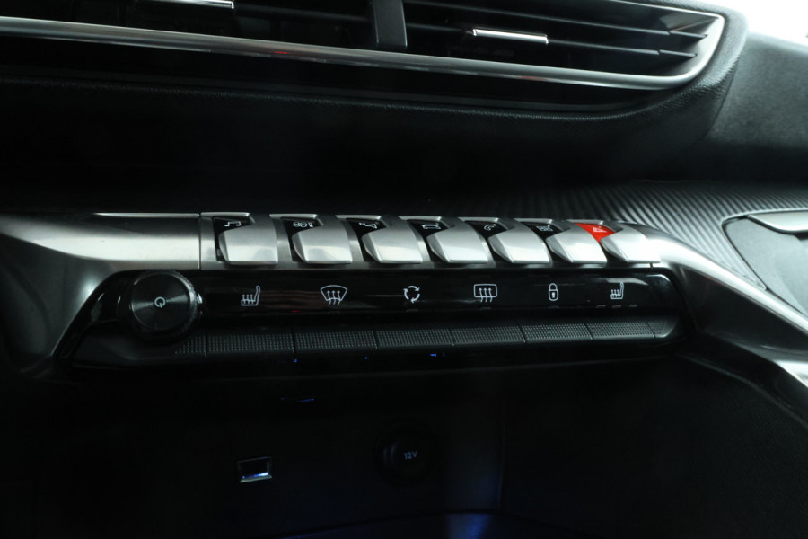 Peugeot 5008 1.5 BlueHDI Allure Pack Business 7 Persoons, Navigatie, Climate, trekhaak,