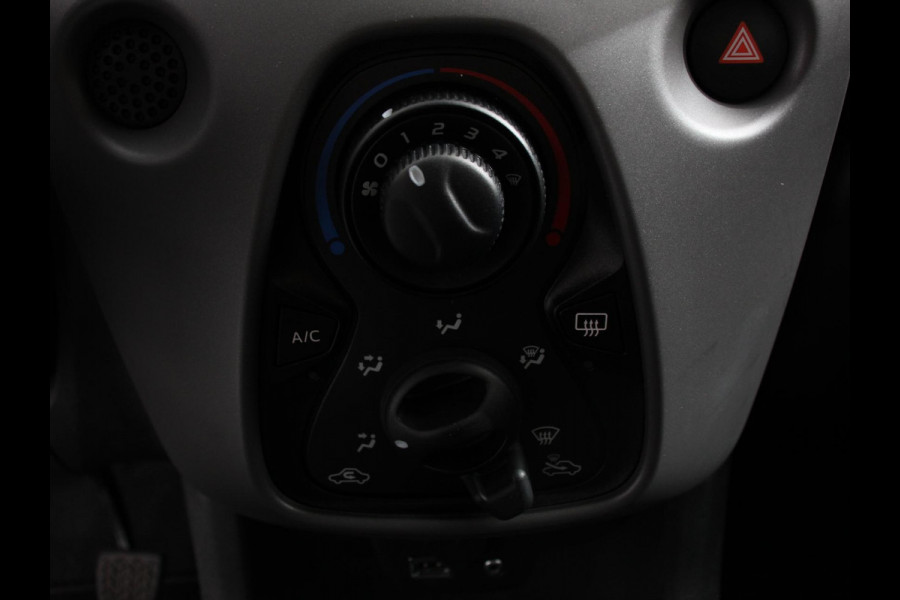 Peugeot 108 1.0 e-VTi Active Airco Bluetooth Led dagrij verlichting Multi functioneel stuur 5 deurs