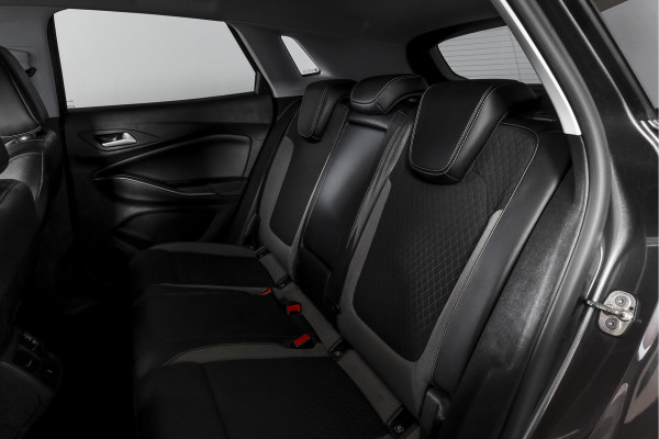 Opel Grandland X 1.2 Turbo 130 PK Online Edition Org. NL. | Cruise | PDC | NAV + App. Connect | ECC | Afn. Trekhaak | LM 17" |