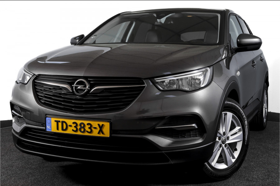 Opel Grandland X 1.2 Turbo 130 PK Online Edition Org. NL. | Cruise | PDC | NAV + App. Connect | ECC | Afn. Trekhaak | LM 17" |