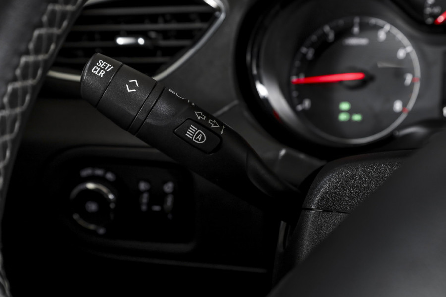Opel Grandland X 1.2 Turbo 130 PK Online Edition Org. NL. | Cruise | PDC | NAV + App. Connect | ECC | Afn. Trekhaak | LM 17" |
