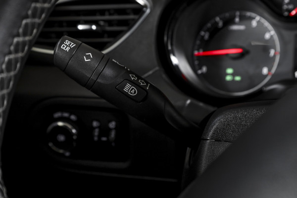Opel Grandland X 1.2 Turbo 130 PK Online Edition Org. NL. | Cruise | PDC | NAV + App. Connect | ECC | Afn. Trekhaak | LM 17" |